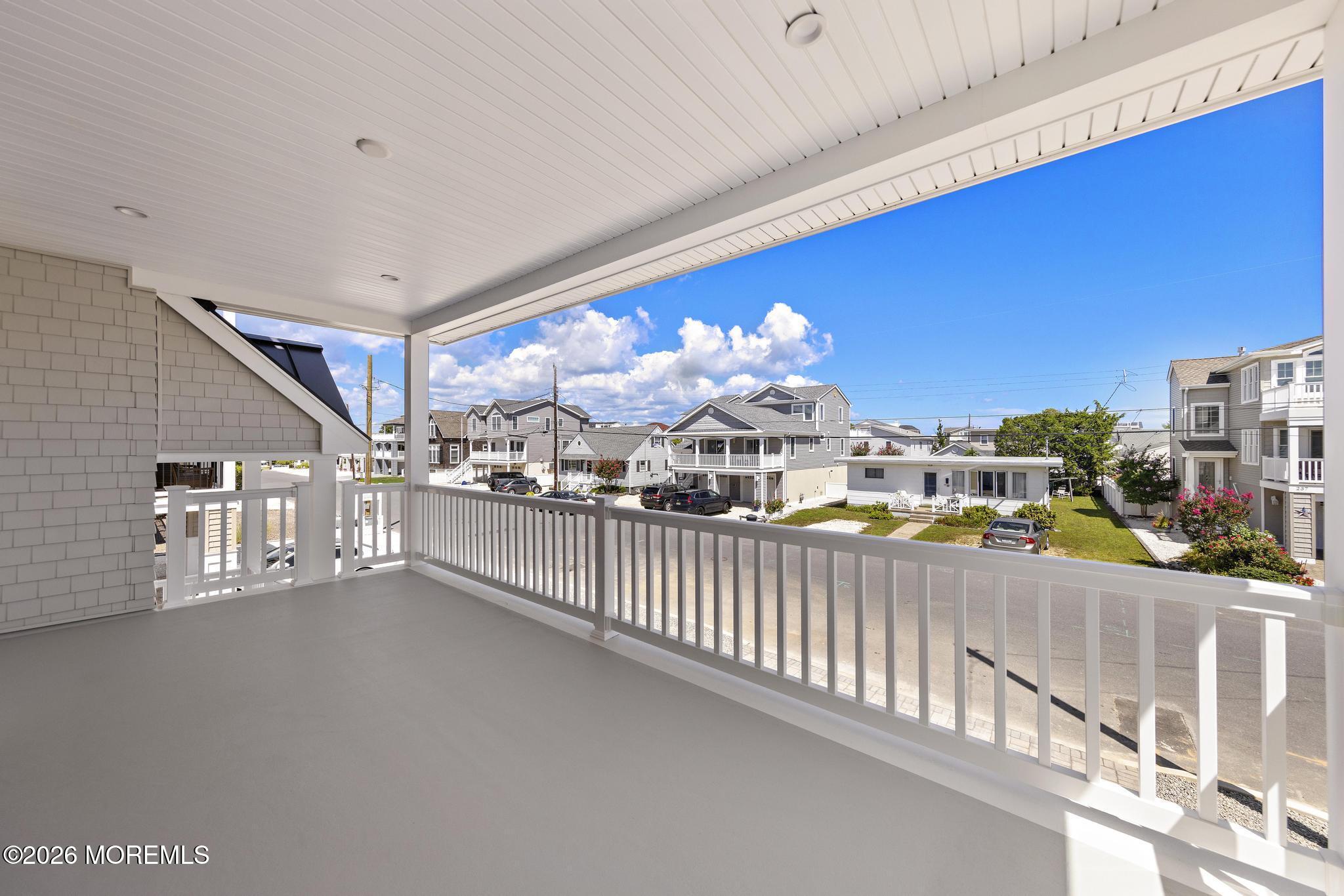 242 N 8th Street Surf City NJ 08008