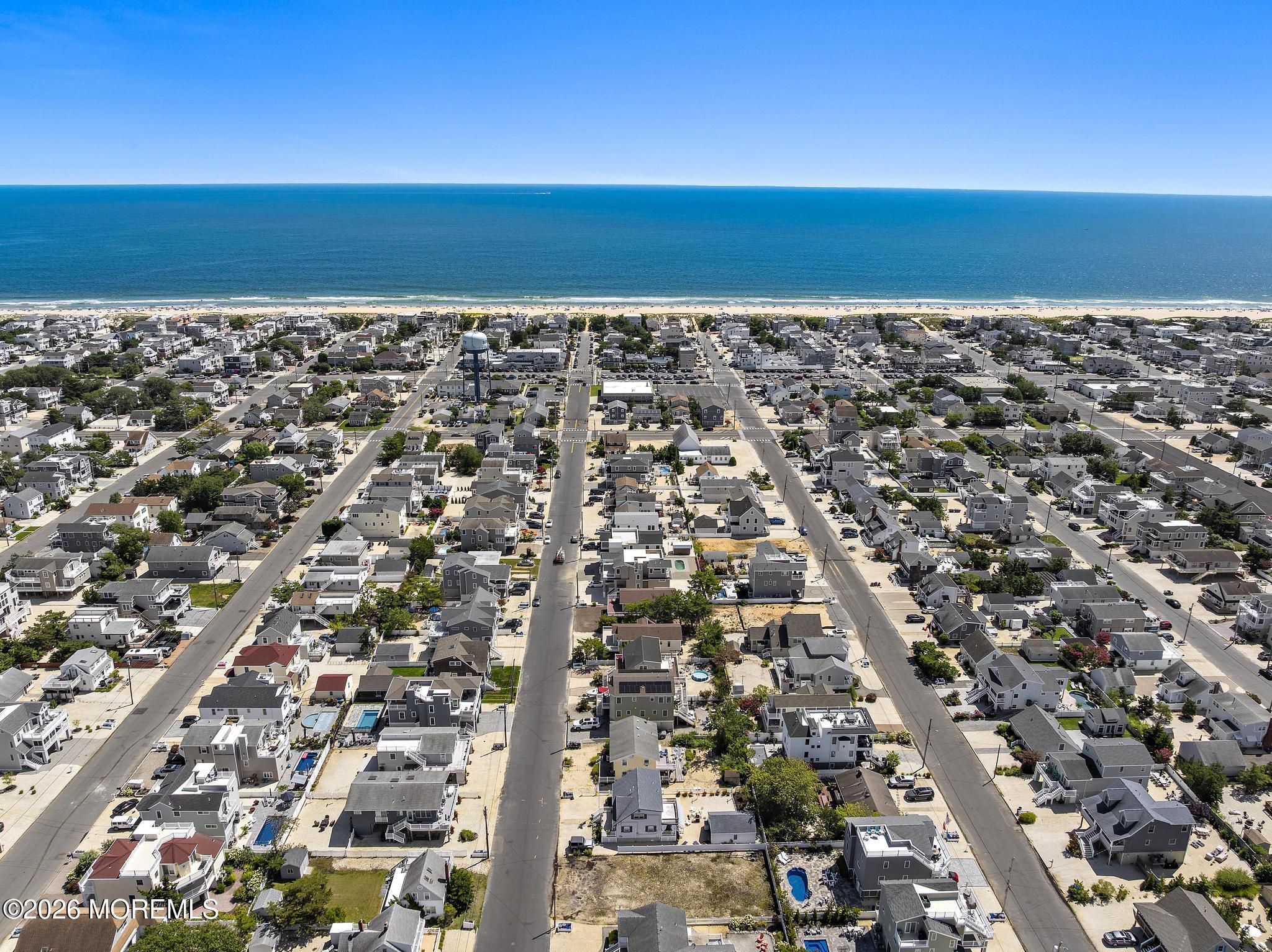 242 N 8th Street Surf City NJ 08008