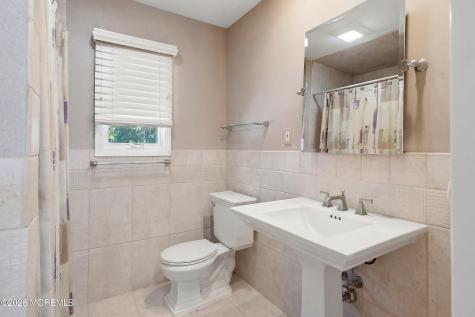216 Yale Drive Lincroft NJ 07738