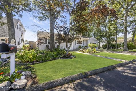 635 Oakwood Drive Forked River NJ 08731