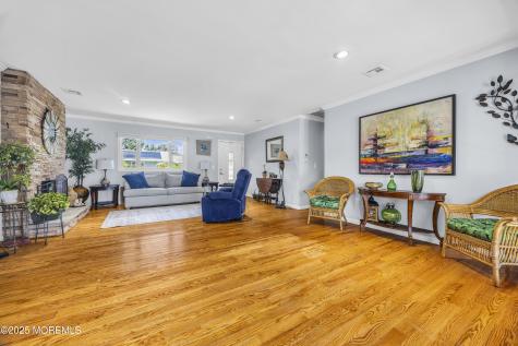 635 Oakwood Drive Forked River NJ 08731