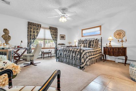820 Bowsprit Point Lanoka Harbor NJ 08734