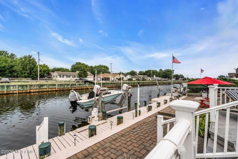 820 Bowsprit Point Lanoka Harbor NJ 08734