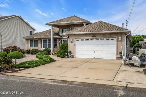 820 Bowsprit Point Lanoka Harbor NJ 08734