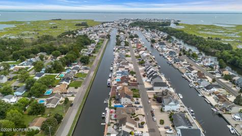820 Bowsprit Point Lanoka Harbor NJ 08734