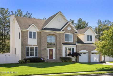 19 Jackson Circle Ocean Twp NJ 07712