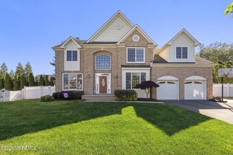 19 Jackson Circle Ocean Twp NJ 07712