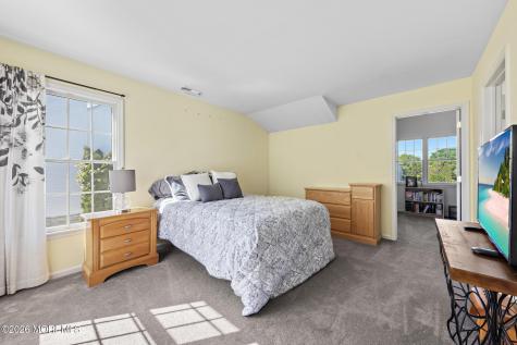 19 Jackson Circle Ocean Twp NJ 07712