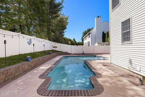 19 Jackson Circle Ocean Twp NJ 07712