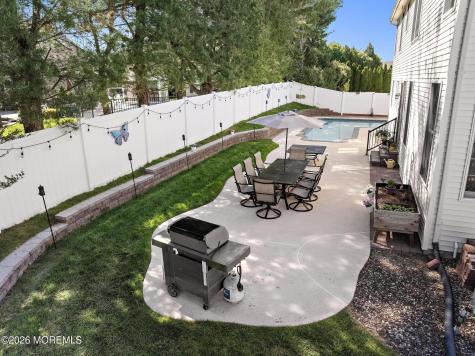 19 Jackson Circle Ocean Twp NJ 07712