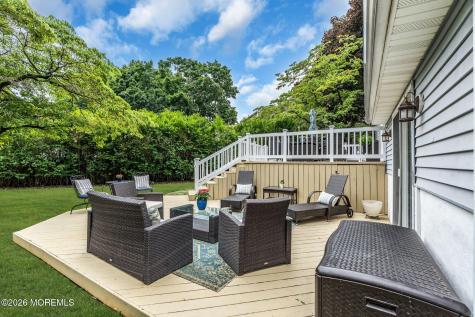 5 Spruce Drive Shrewsbury Boro NJ 07702