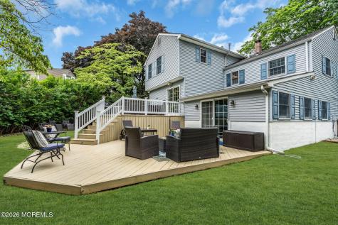 5 Spruce Drive Shrewsbury Boro NJ 07702