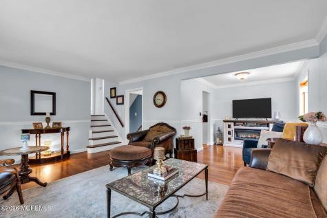 5 Spruce Drive Shrewsbury Boro NJ 07702