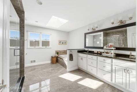 8 Tamar Court Manalapan NJ 07726