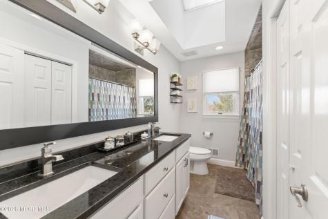 8 Tamar Court Manalapan NJ 07726