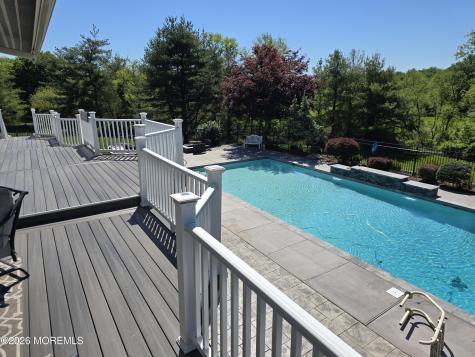 8 Tamar Court Manalapan NJ 07726