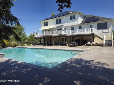 8 Tamar Court Manalapan NJ 07726