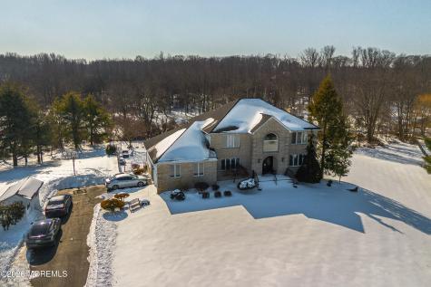 8 Tamar Court Manalapan NJ 07726