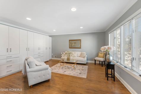 8 Tamar Court Manalapan NJ 07726