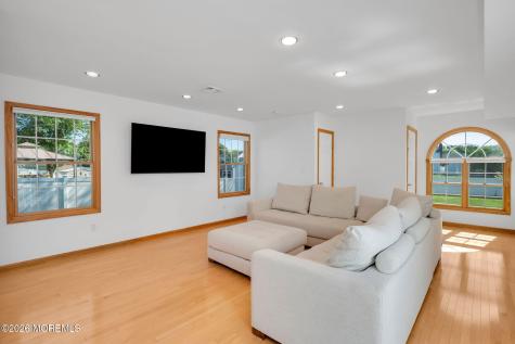 25 Cherry Hill Lane Manalapan NJ 07726