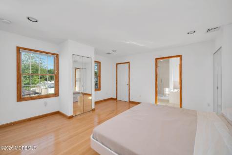 25 Cherry Hill Lane Manalapan NJ 07726