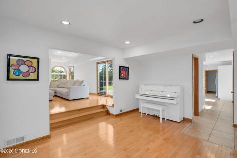 25 Cherry Hill Lane Manalapan NJ 07726