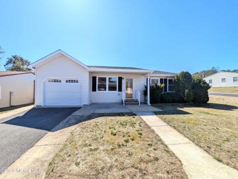 25 Churchill Road Whiting NJ 08759