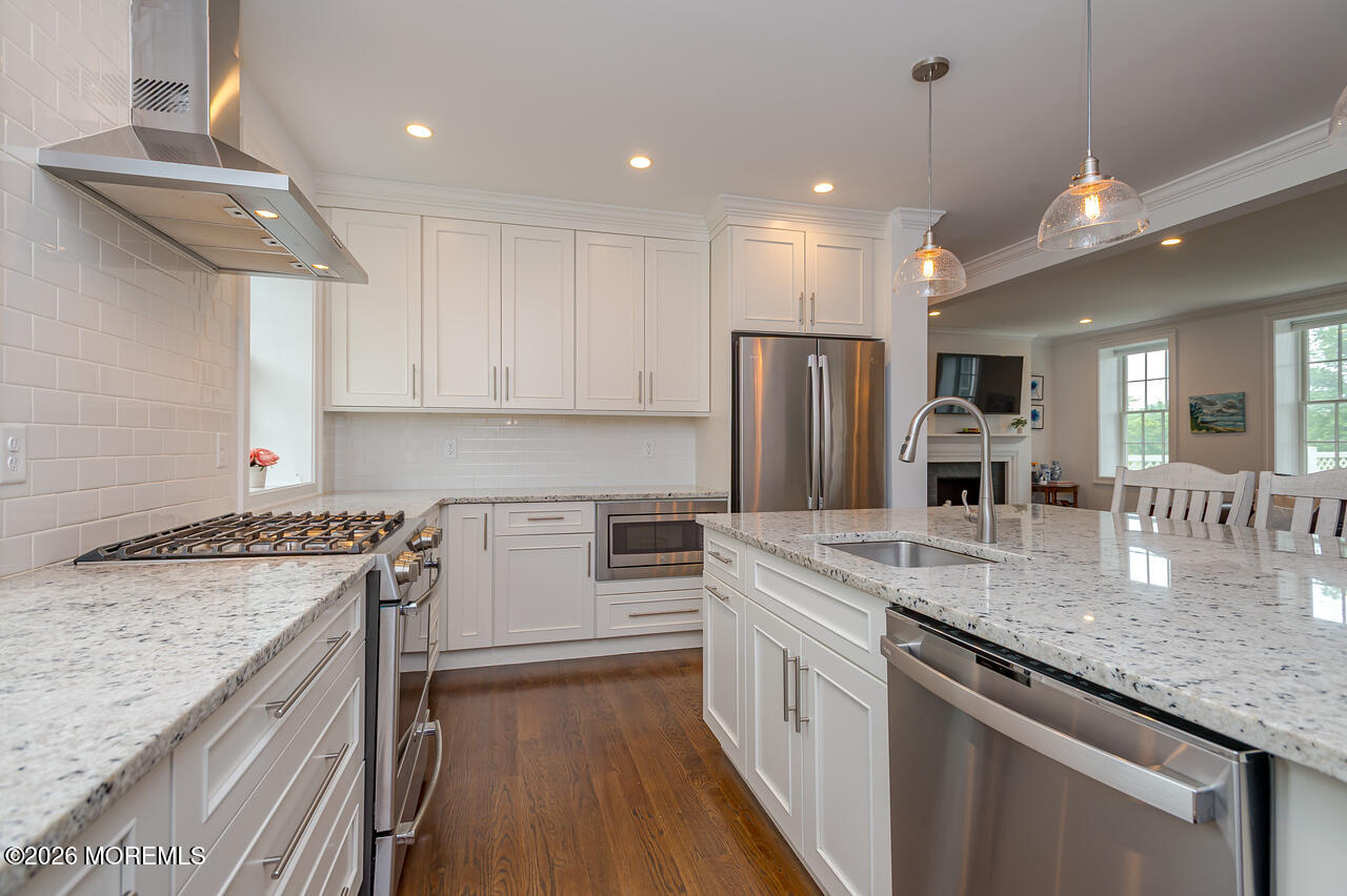 9 Allen Avenue Oceanport NJ 07757