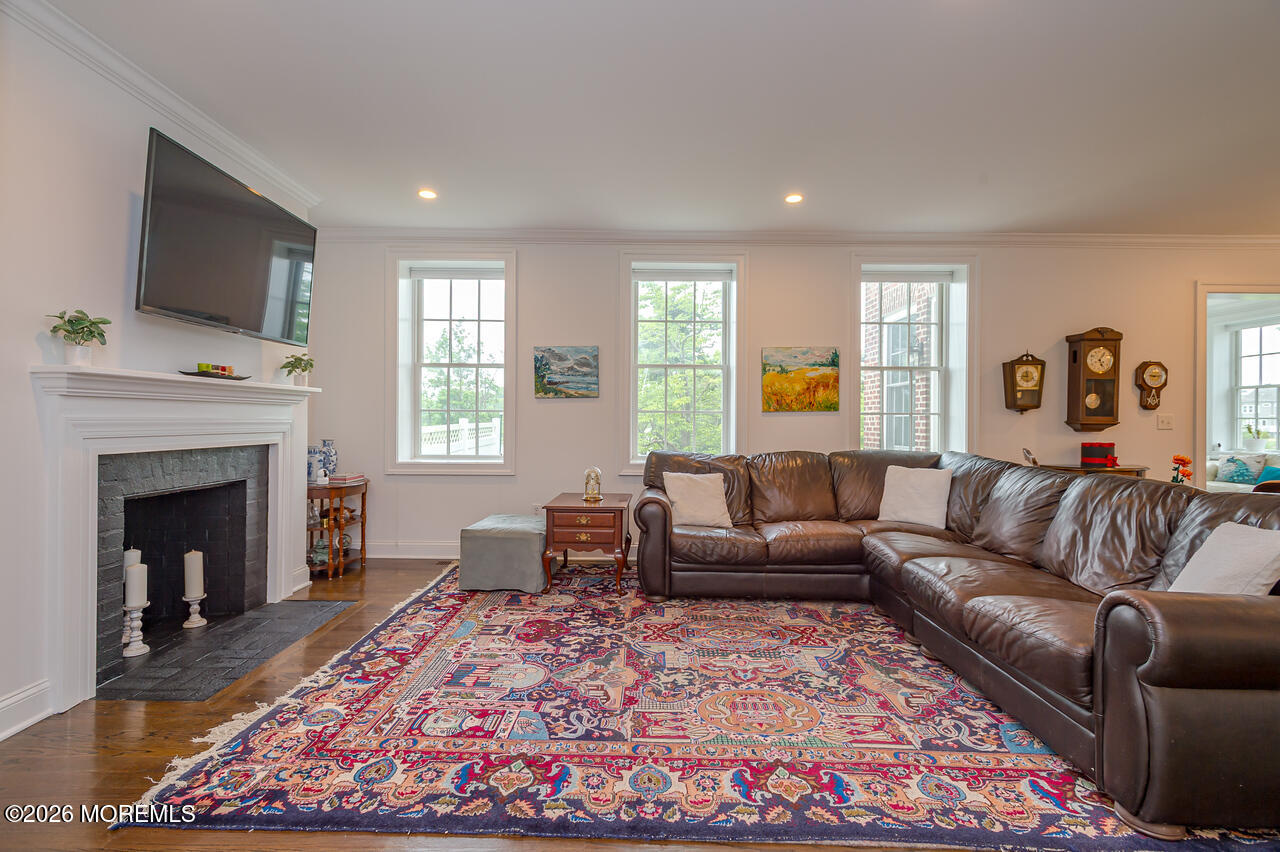 9 Allen Avenue Oceanport NJ 07757