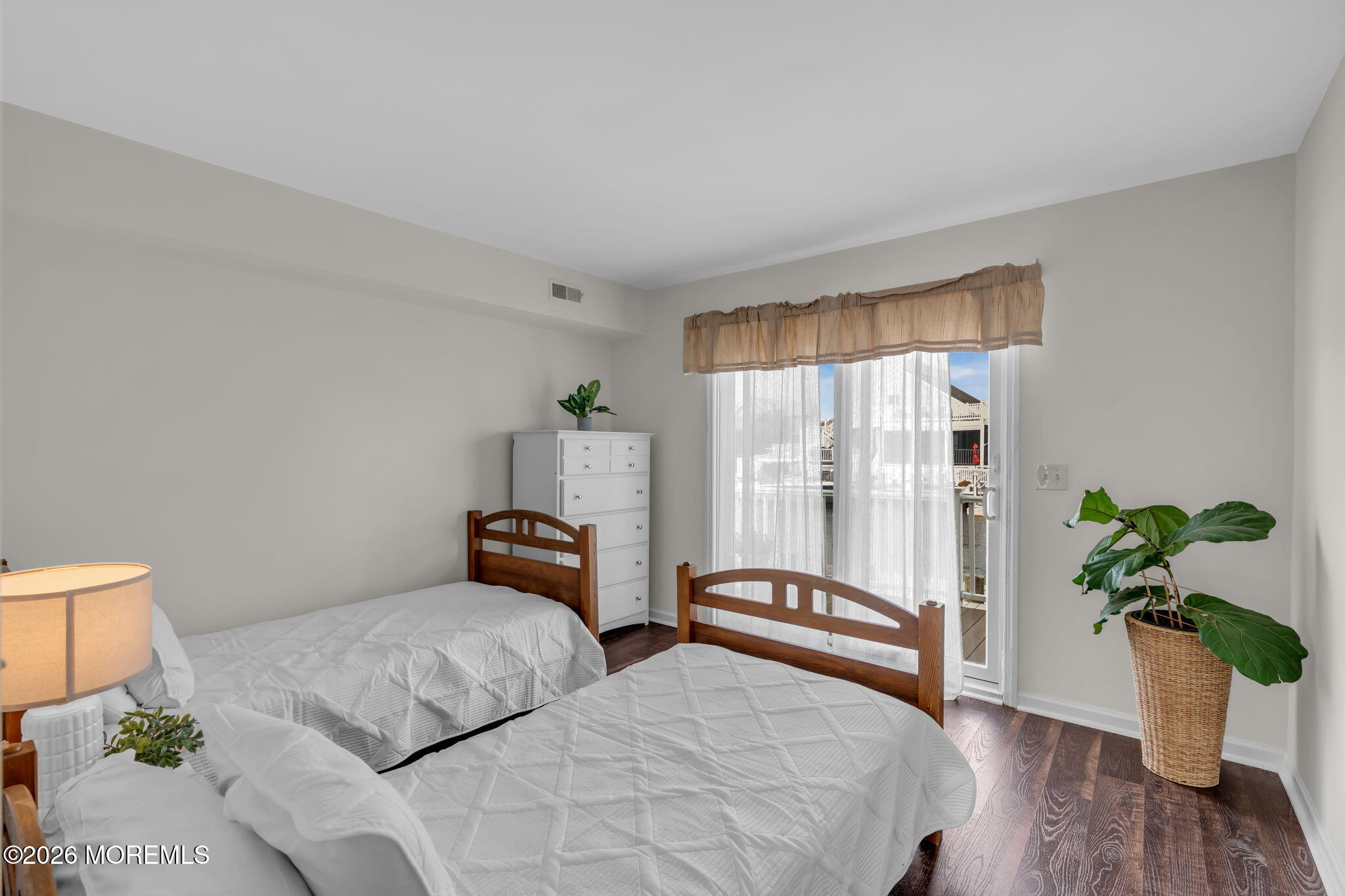 104 Catherine Lane Manahawkin NJ 08050
