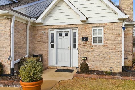 3 Lone Oak Way Eatontown NJ 07724