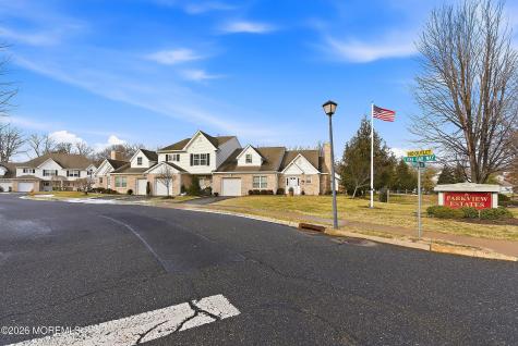 3 Lone Oak Way Eatontown NJ 07724