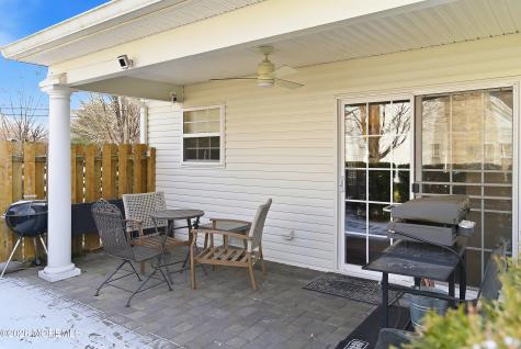 3 Lone Oak Way Eatontown NJ 07724
