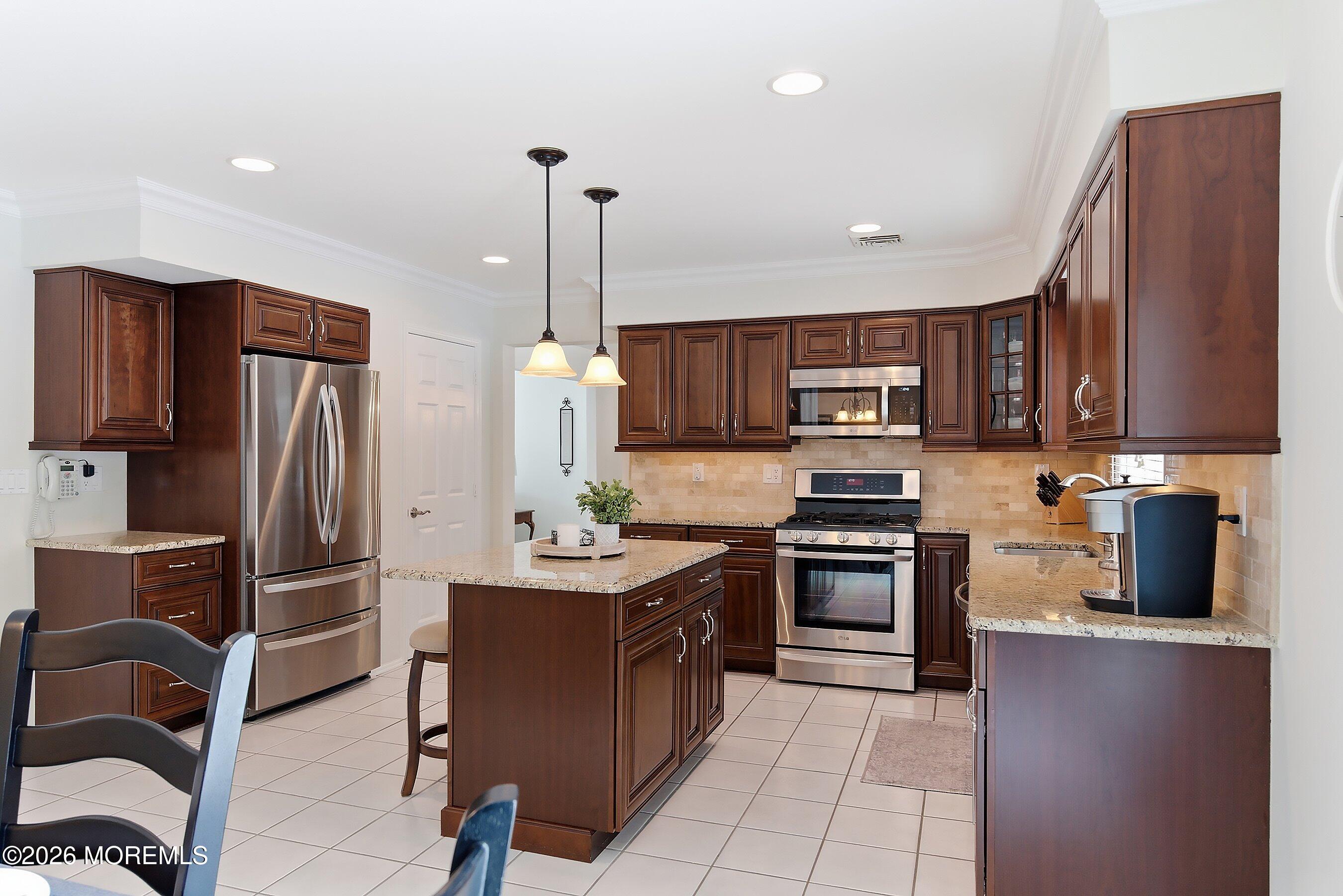 12 Templar Road Manalapan NJ 07726