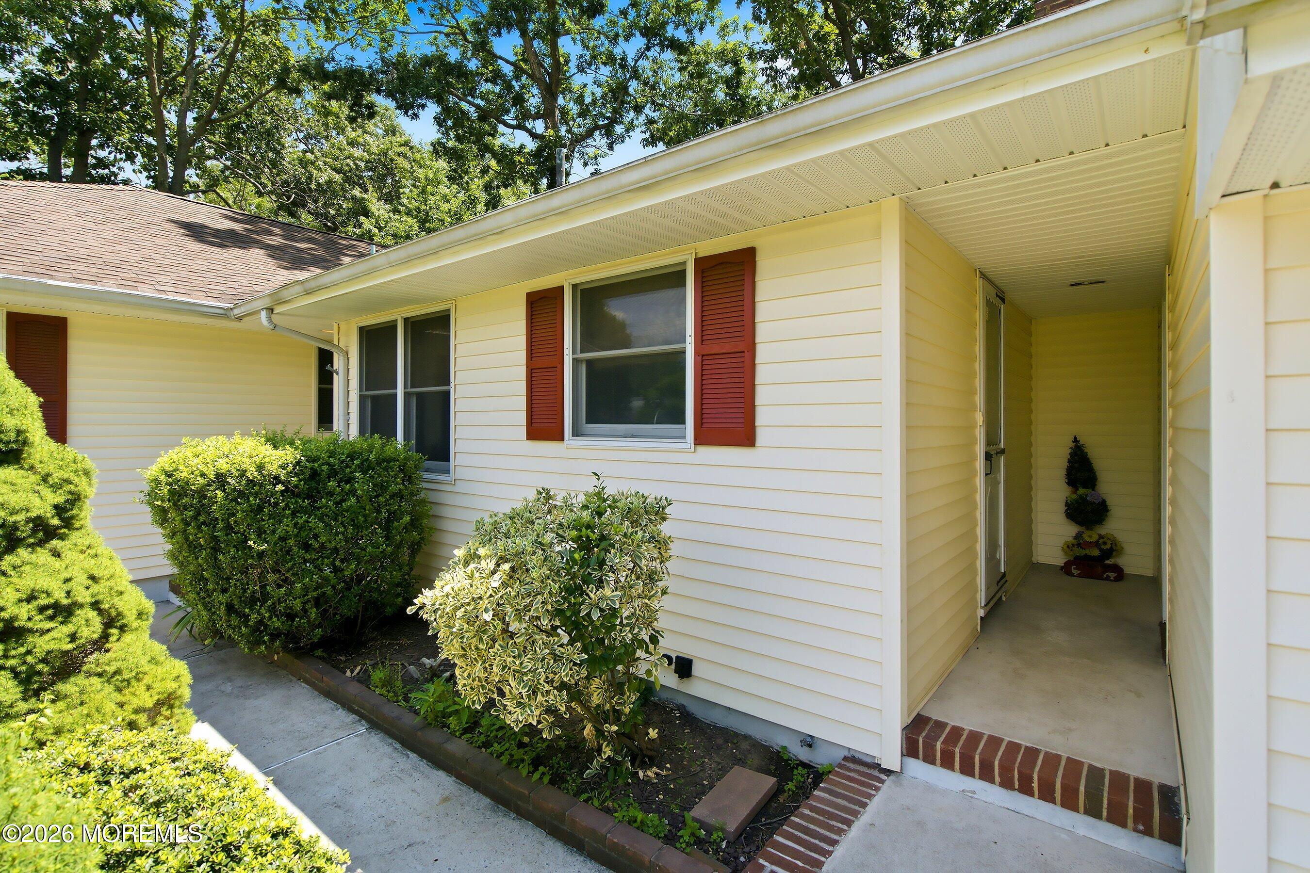 9 Wayside Drive Brick NJ 08724