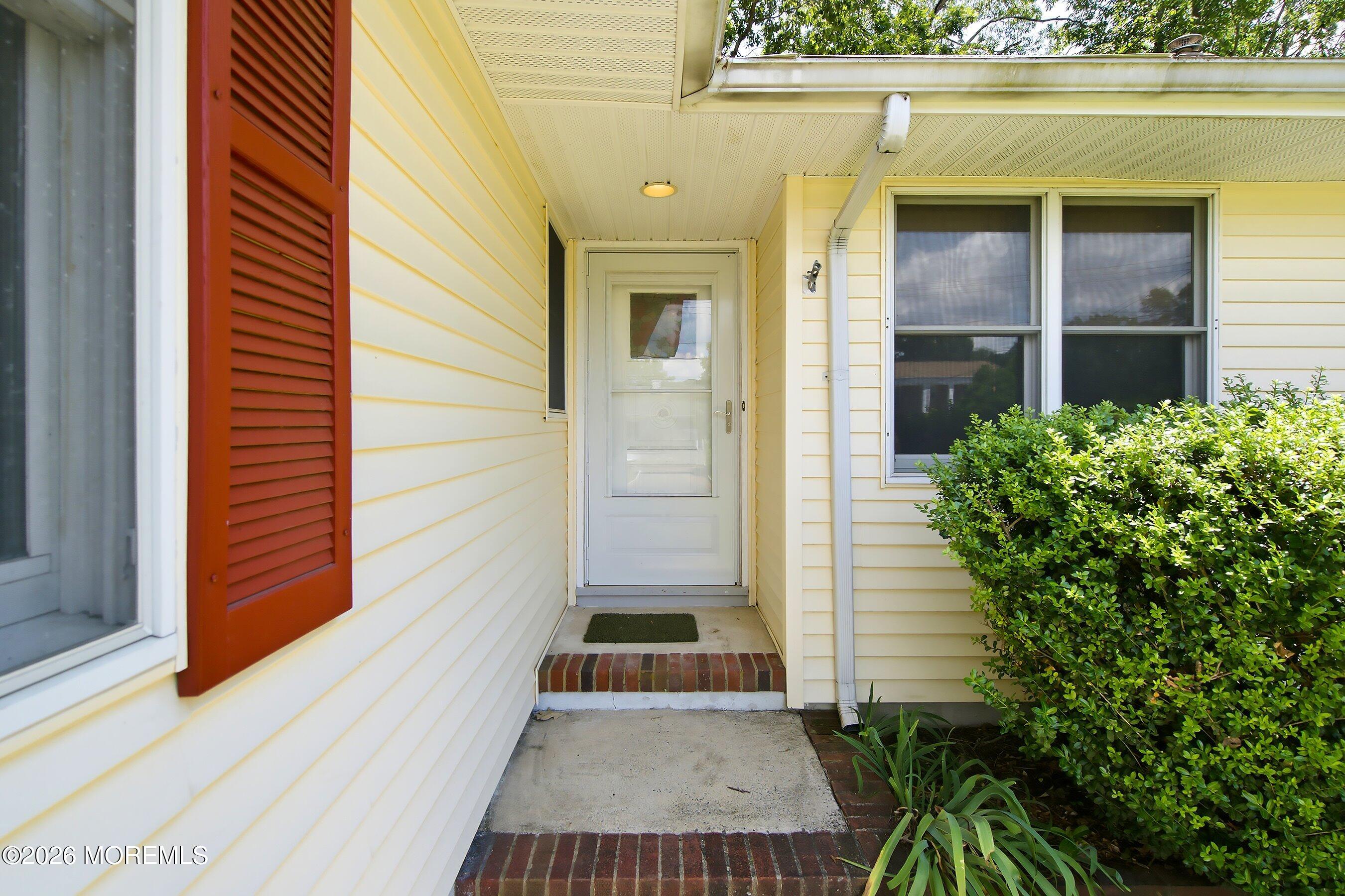9 Wayside Drive Brick NJ 08724