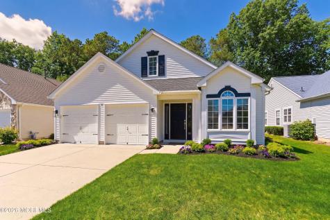 9 Archer Square Jackson NJ 08527