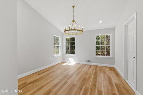 9 Archer Square Jackson NJ 08527