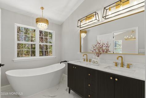 9 Archer Square Jackson NJ 08527