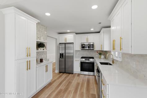 9 Archer Square Jackson NJ 08527