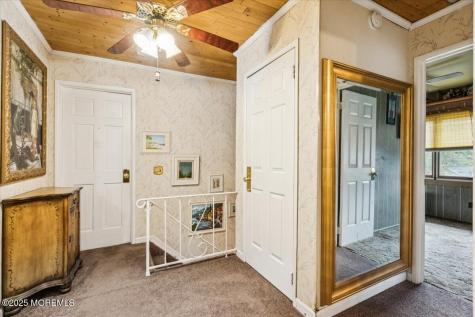 8 Hawaii Road Jackson NJ 08527