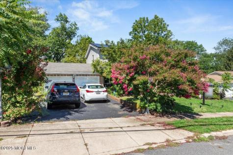 8 Hawaii Road Jackson NJ 08527