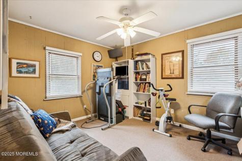 8 Hawaii Road Jackson NJ 08527