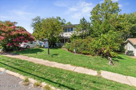 8 Hawaii Road Jackson NJ 08527