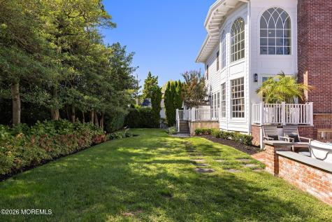 212 Crescent Parkway Sea Girt NJ 08750