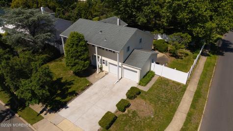 1 Rustic Lane Matawan NJ 07747