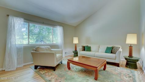 1 Rustic Lane Matawan NJ 07747