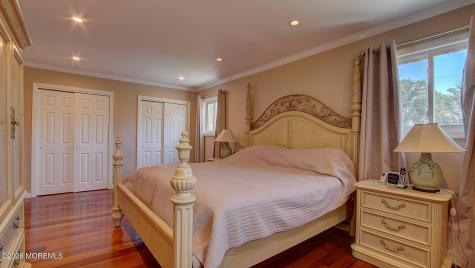 1 Rustic Lane Matawan NJ 07747