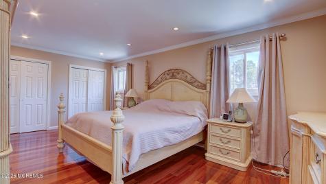 1 Rustic Lane Matawan NJ 07747