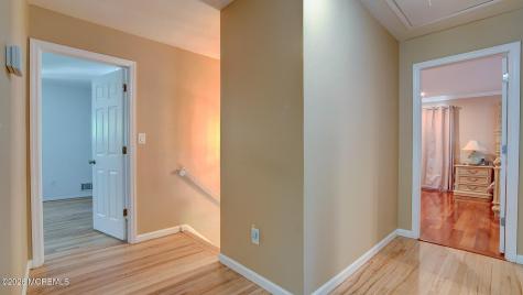1 Rustic Lane Matawan NJ 07747